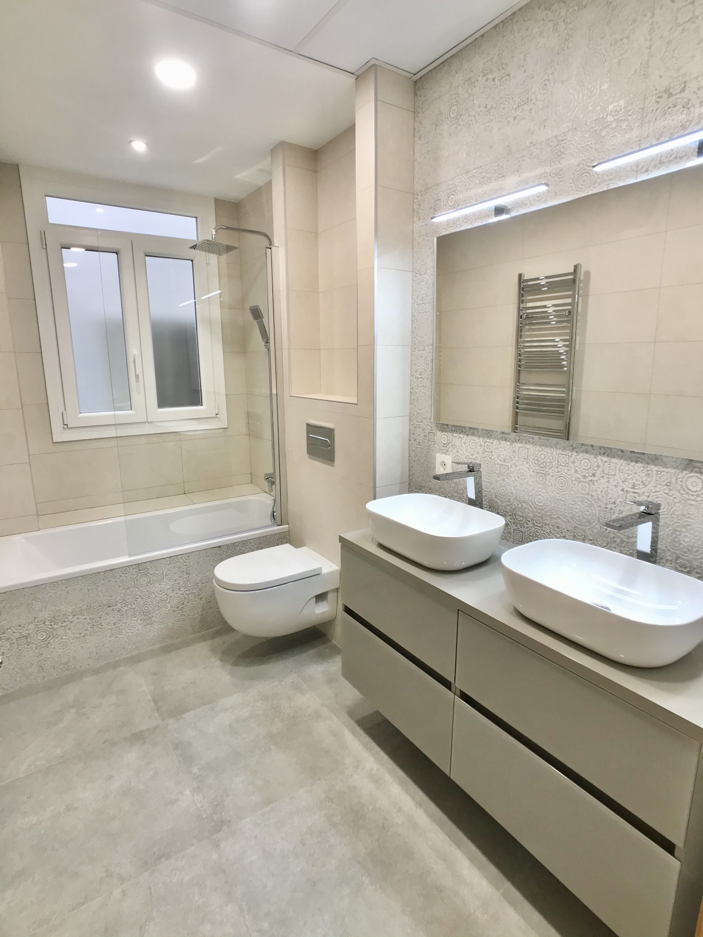 REFORMA BAÑO 2 P PAMPLONA